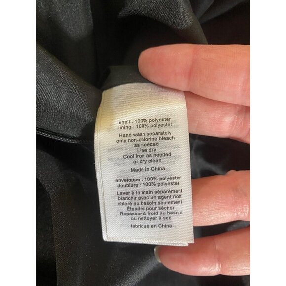 David's Bridal Women's Black Strapless Ruched Bodice Wedding Dress - 18 - Picture 15 of 15